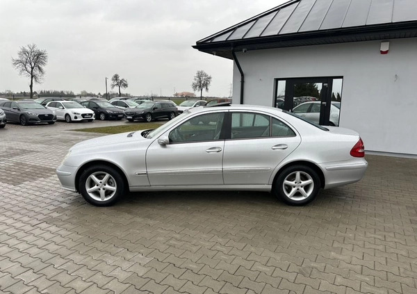 Mercedes-Benz Klasa E cena 12900 przebieg: 311000, rok produkcji 2004 z Wąchock małe 277